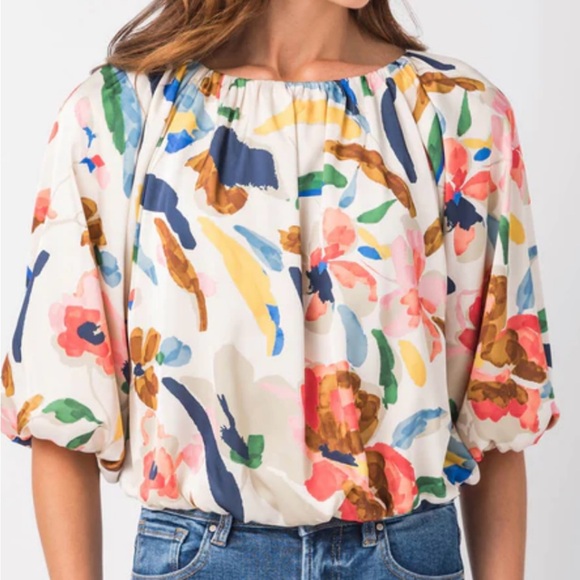 THML Tops - THML Puff Sleeve Flowy Print Blouse Size M NWT